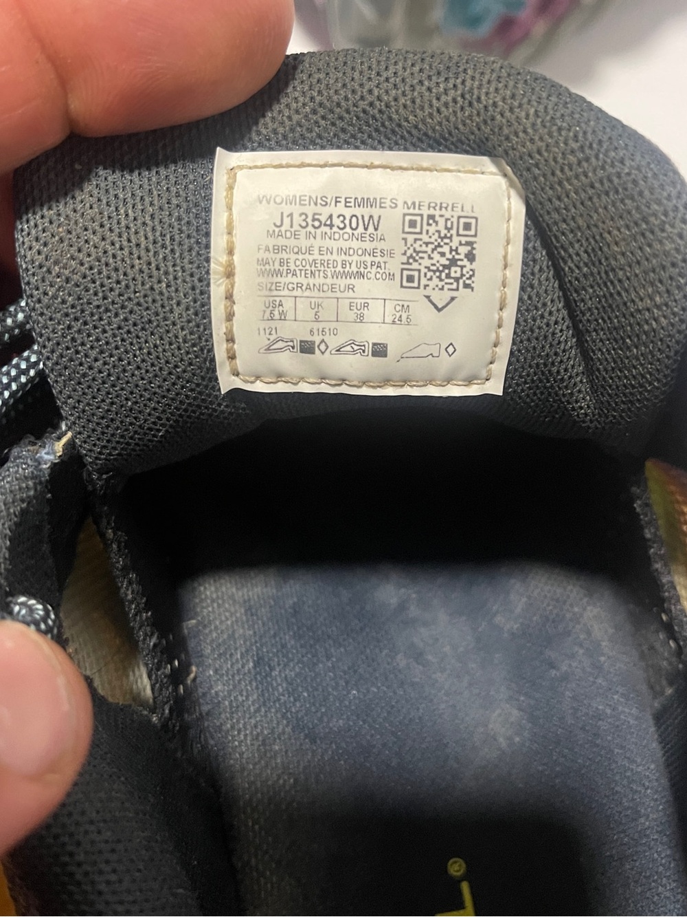 Merrell Women's Gray and Multi-Color Trail Trainer - Picture 10 of 10